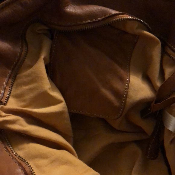 Garnet hill woven leather hobo bag made in Italy - Picture 5 of 7